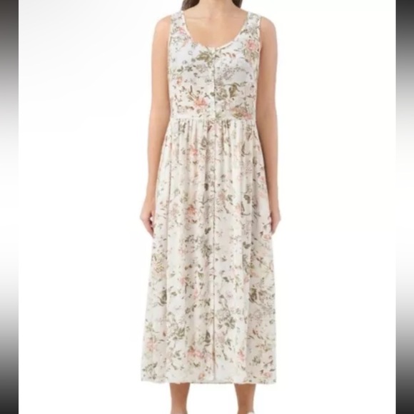 WOMEN’S  FLORAL DRESS FROM FRYE. Sizes MED AND XXL AVAILABLE RAYON. NWOT. #283 - Picture 2 of 5